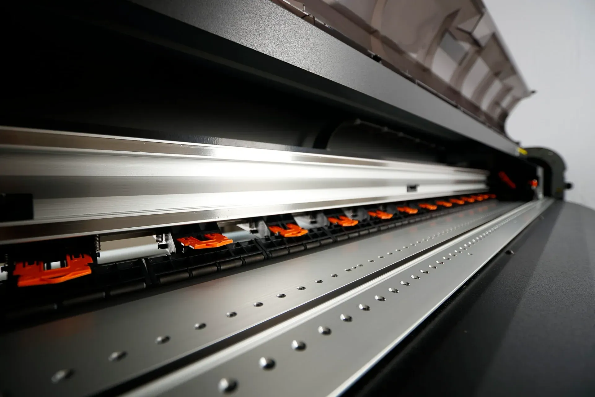 Media path and grit rollers inside the Mutoh XpertJet 1341SR Pro
